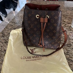 Brown patterned Noenoe style shoulder bag